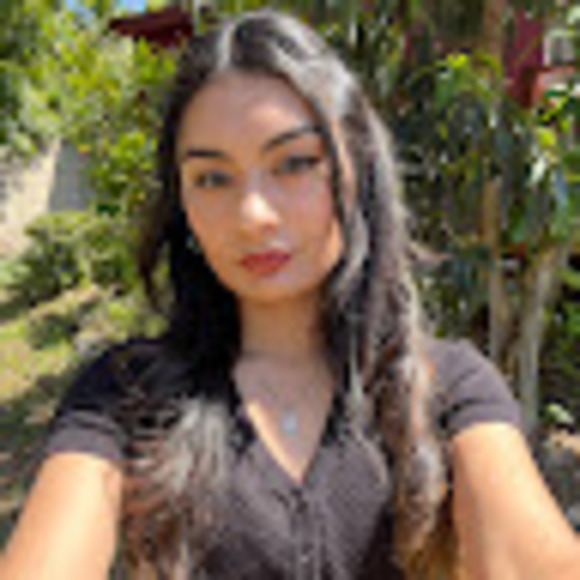 Meet your Posher, Amaris - Picture 1 of 1